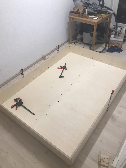 Murphy bed construction